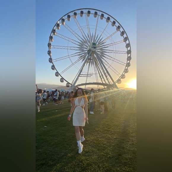 Halter top crochet outfit for Coachella - Picture 4 of 8